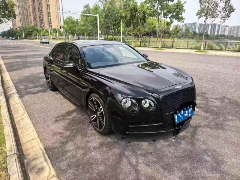 南通16年宾利飞驰3