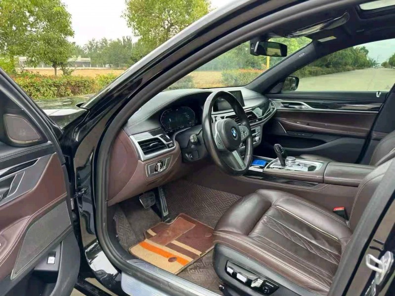 苏州22年宝马7系6