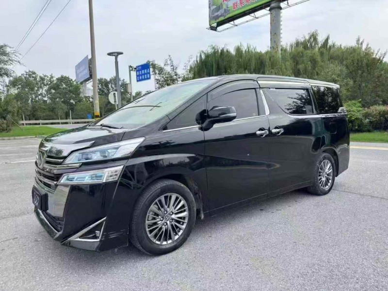 南通19年丰田威尔法3