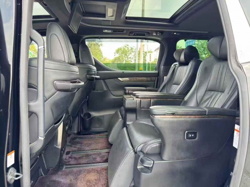 南通19年丰田威尔法6