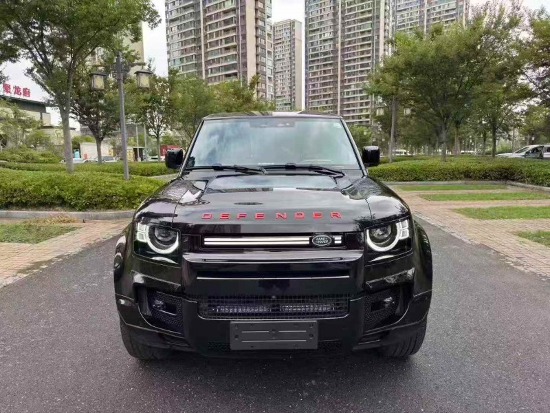 徐州24年路虎卫士1