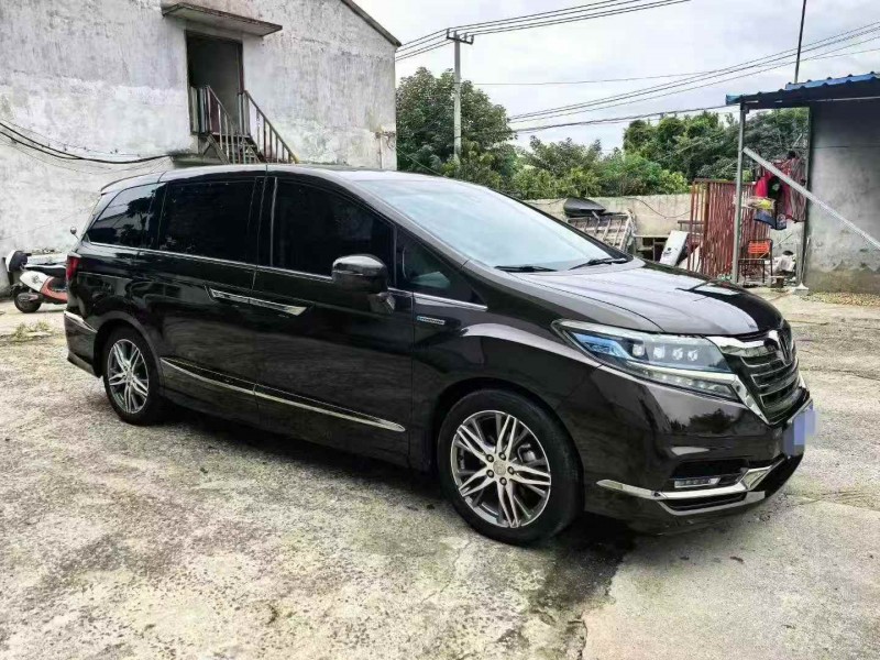 淮安20年本田艾力绅2