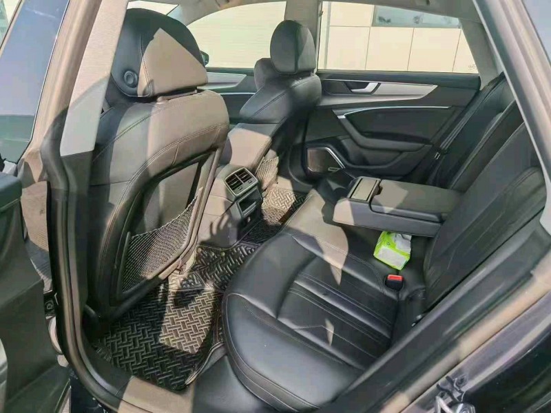 淮安20年奥迪A7L6