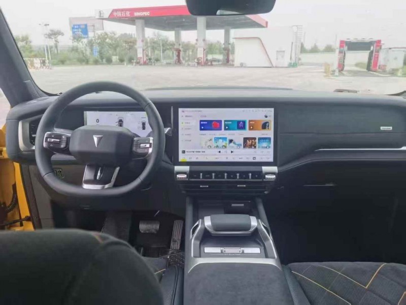 南京25年长安汽车深蓝5