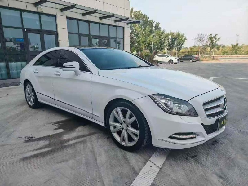 苏州14年奔驰CLS3