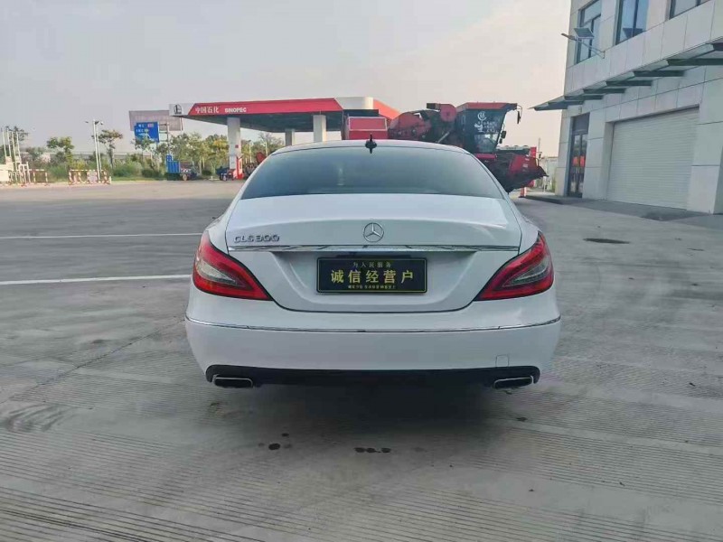 苏州14年奔驰CLS8