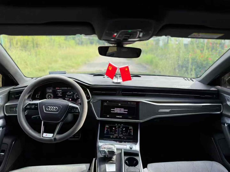 黄石24年奥迪A6L6