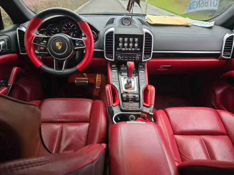 常州18年保时捷卡宴4