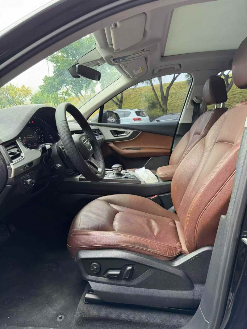 重庆18年奥迪Q74