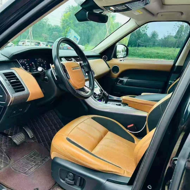 青岛18年路虎揽胜运动4