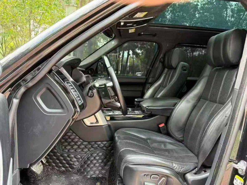 威海16年路虎揽胜行政5