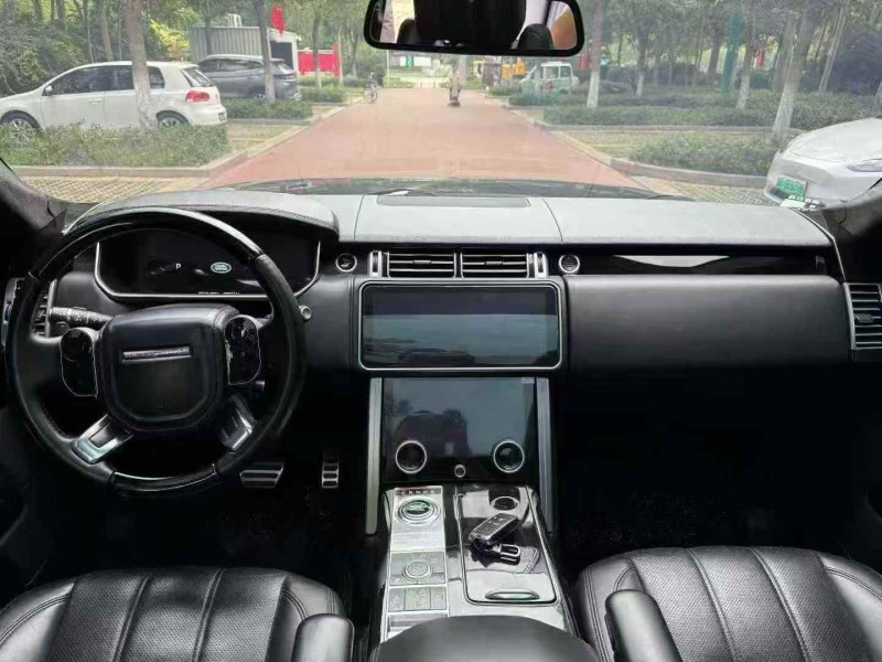 威海16年路虎揽胜行政6