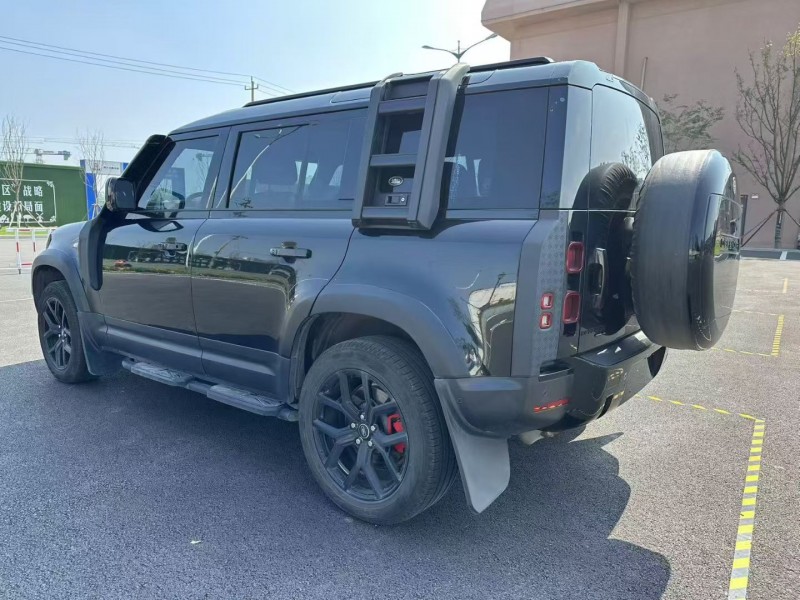 渭南22年路虎卫士7