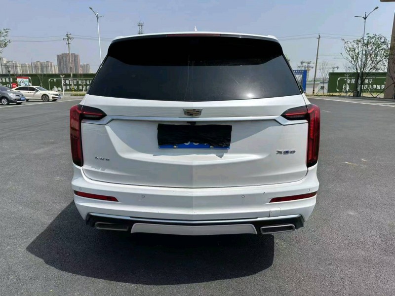 济宁22年凯迪拉克XT66