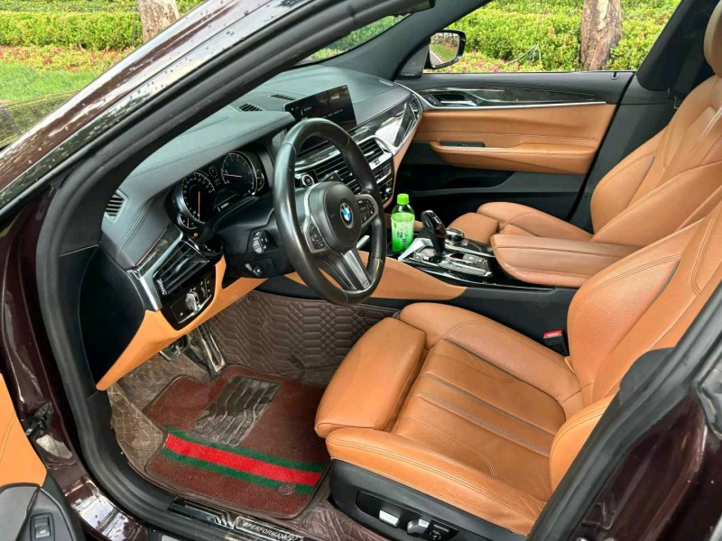 济南19年宝马6系5