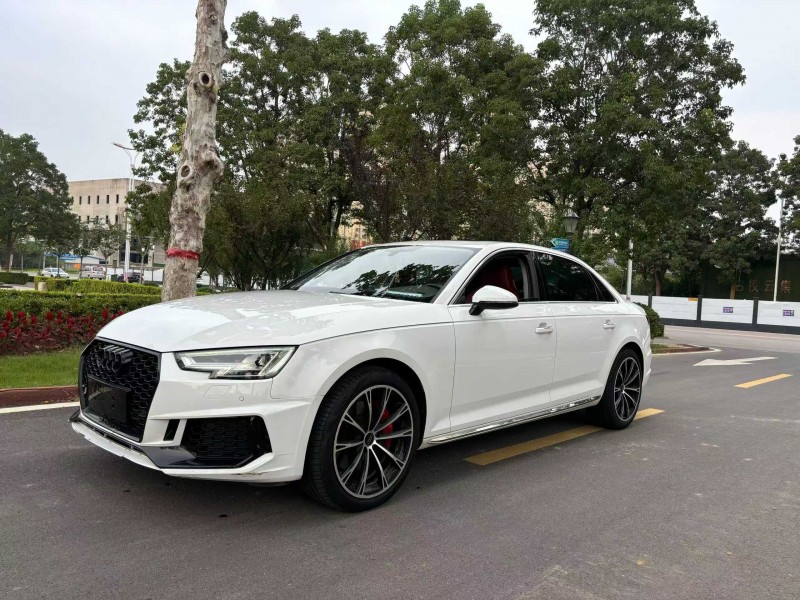 淄博18年奥迪A4L3