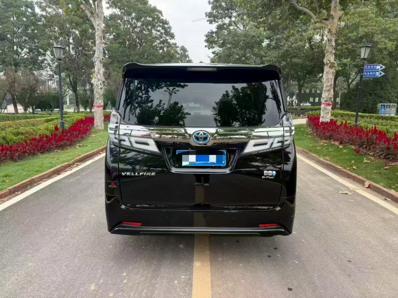 枣庄20年丰田威尔法9