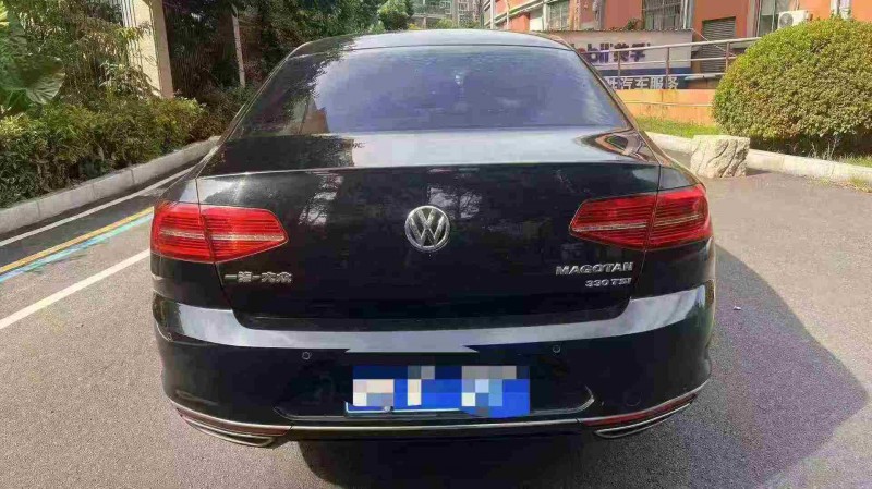 嘉兴18年大众迈腾9