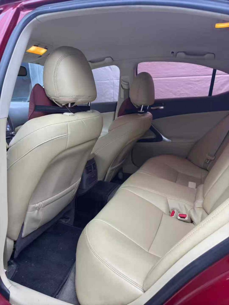 惠州10年雷克萨斯IS4