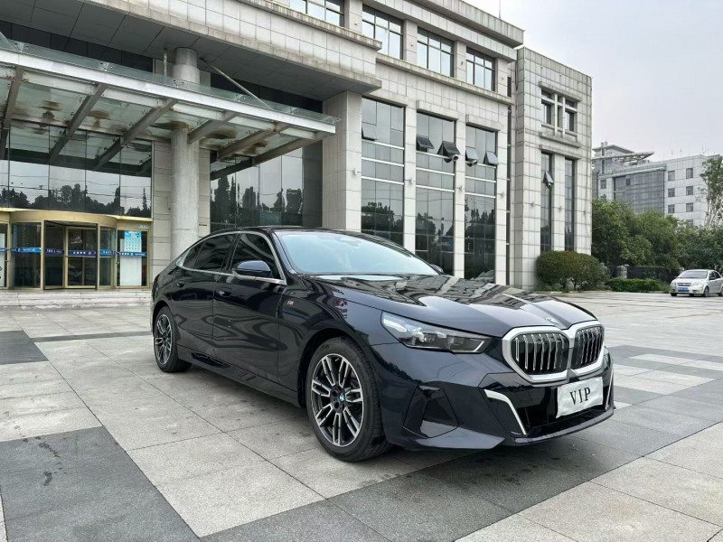 枣庄25年宝马5系3