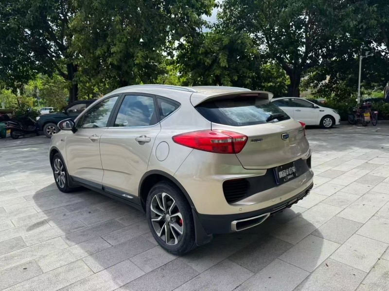 惠州18年吉利帝豪3