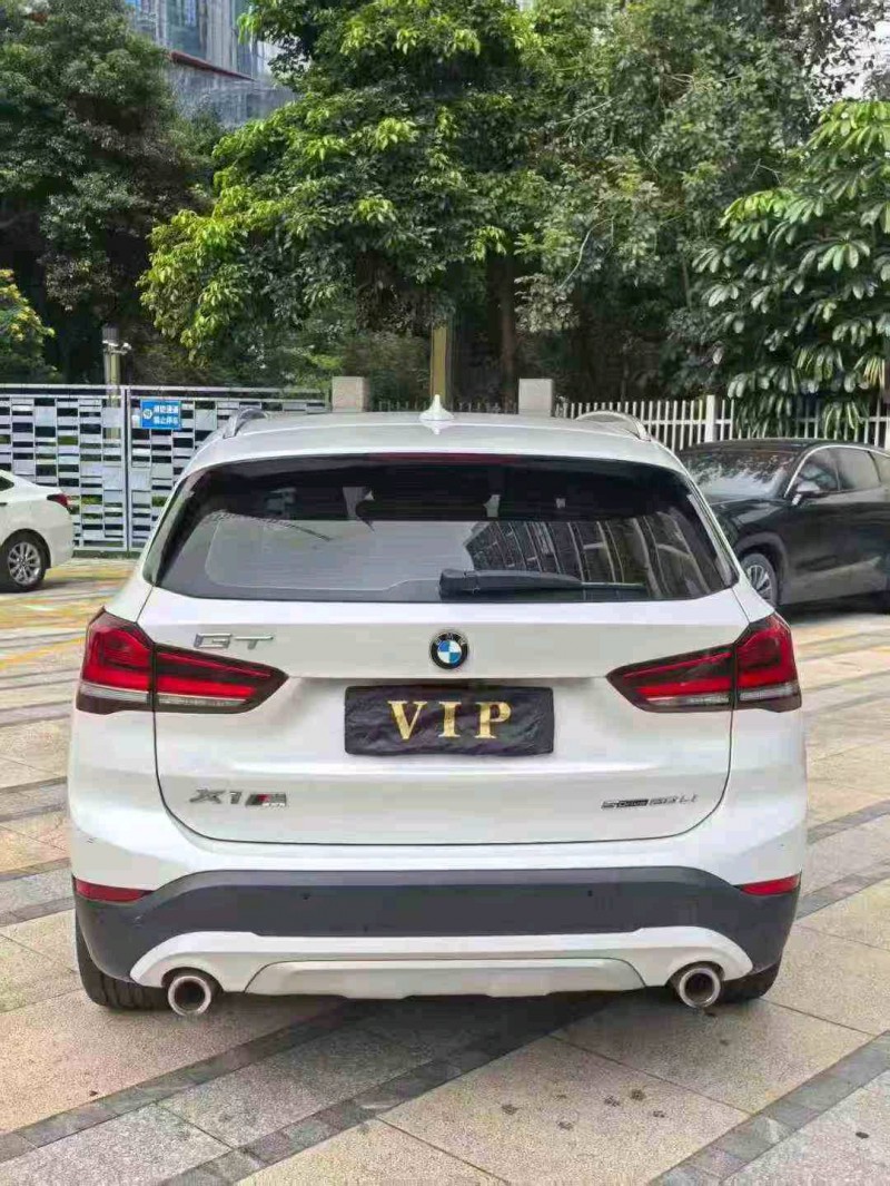 福州21年宝马X19