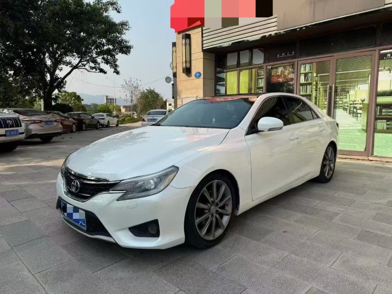 惠州15年丰田锐志4