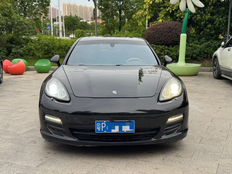 惠州11年保时捷帕拉梅拉1