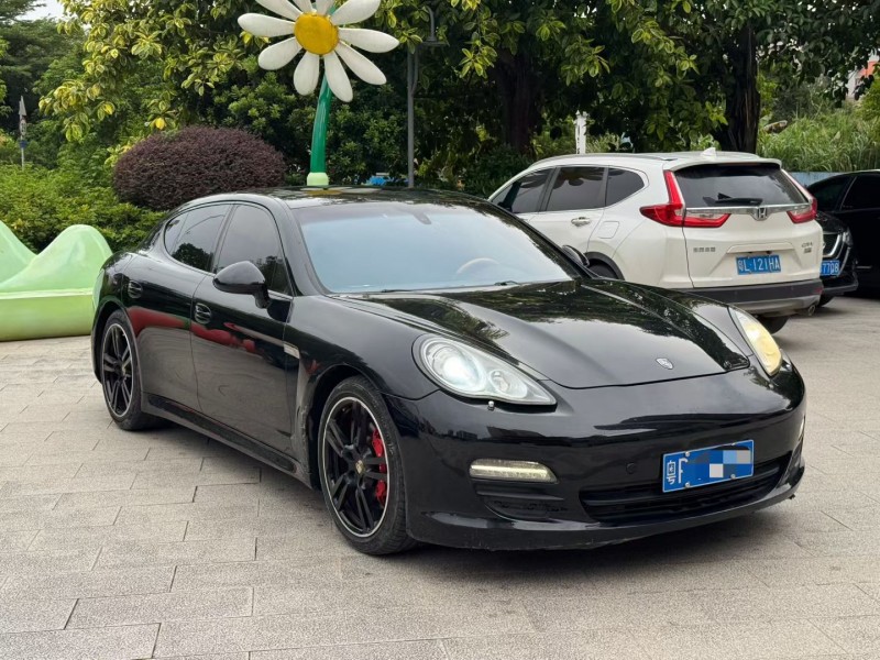 惠州11年保时捷帕拉梅拉2