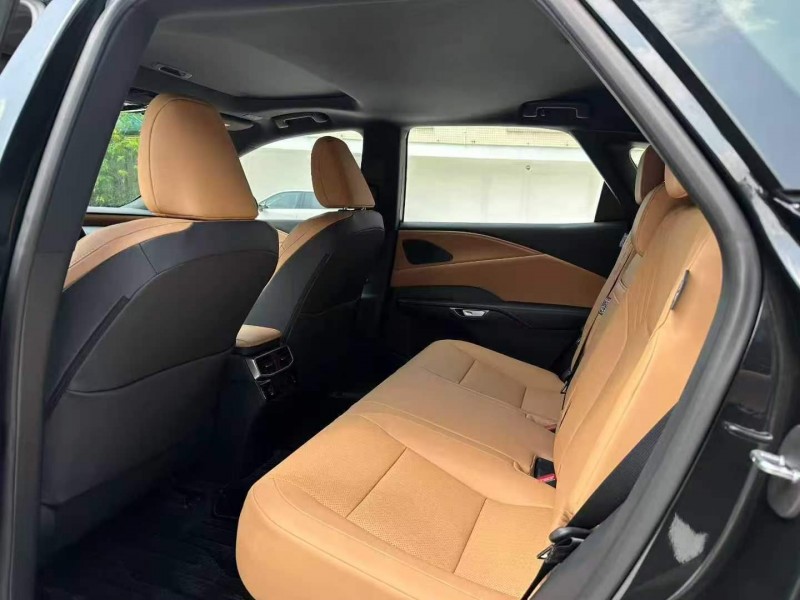 广州25年雷克萨斯RX6