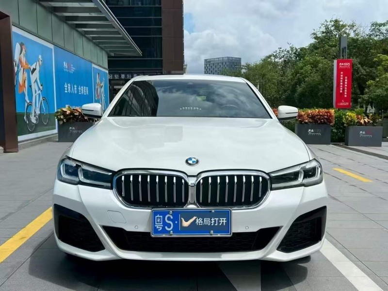广州22年宝马5系1