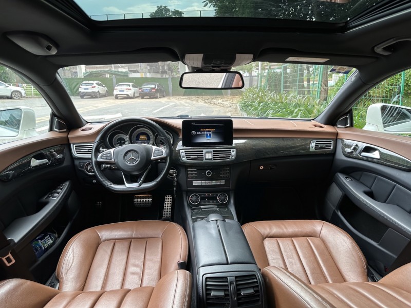 东莞17年奔驰CLS4