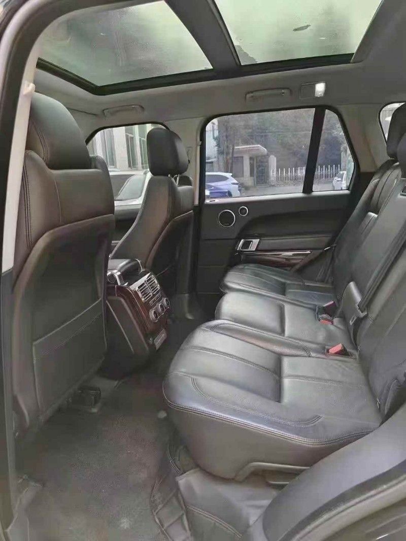 广州18年路虎揽胜行政6