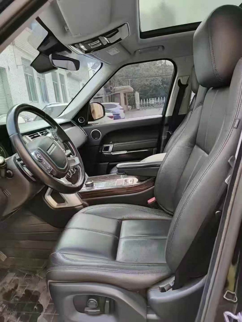 广州18年路虎揽胜行政8