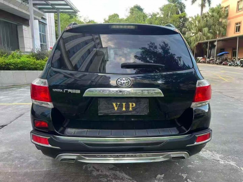 广州14年丰田汉兰达9