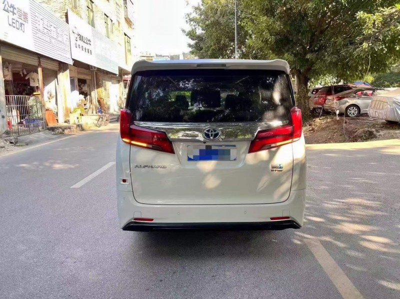 广州20年丰田埃尔法9