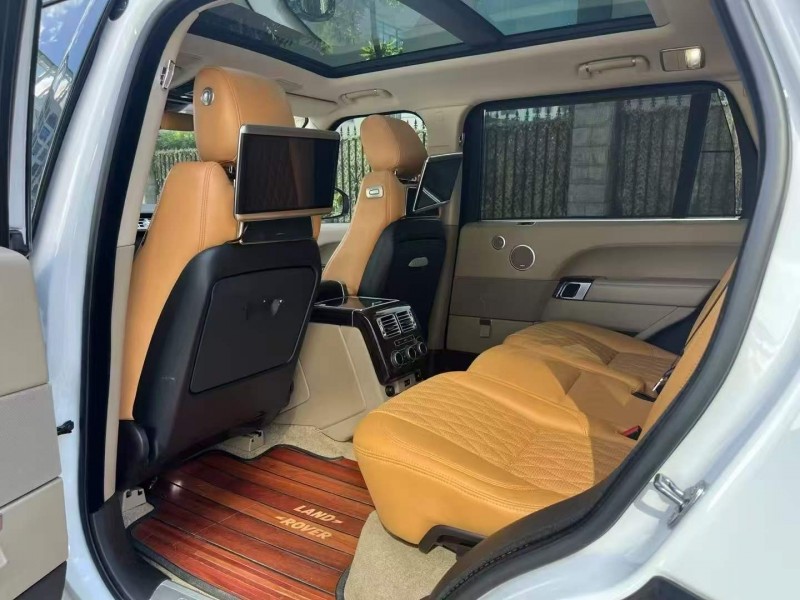 广州17年路虎揽胜行政4