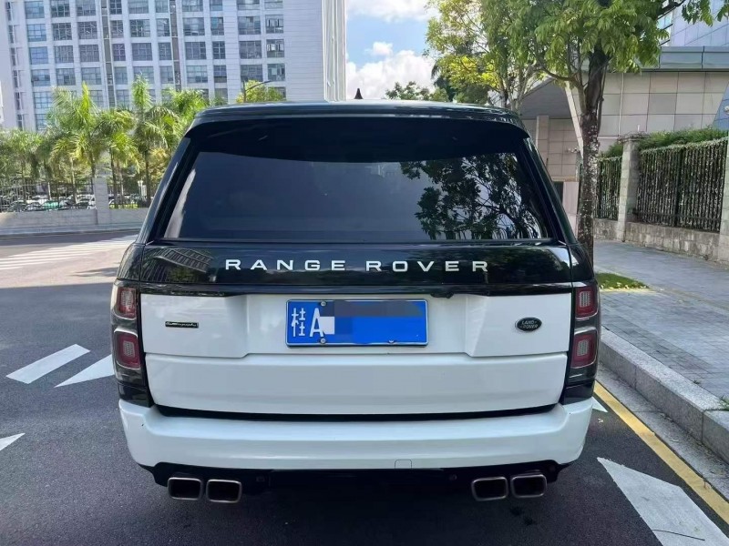 广州17年路虎揽胜行政9