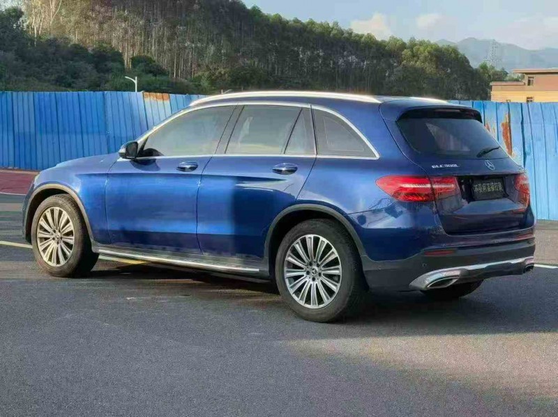 漳州17年奔驰GLC8