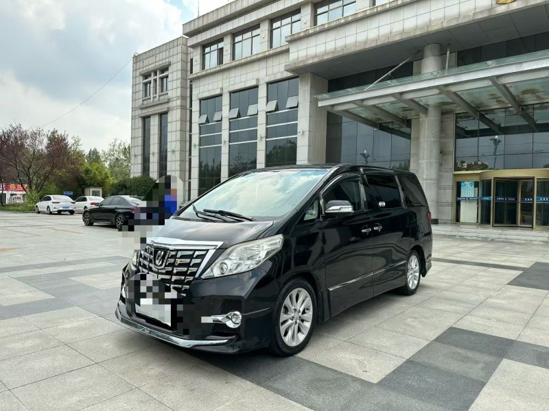 枣庄12年丰田埃尔法2