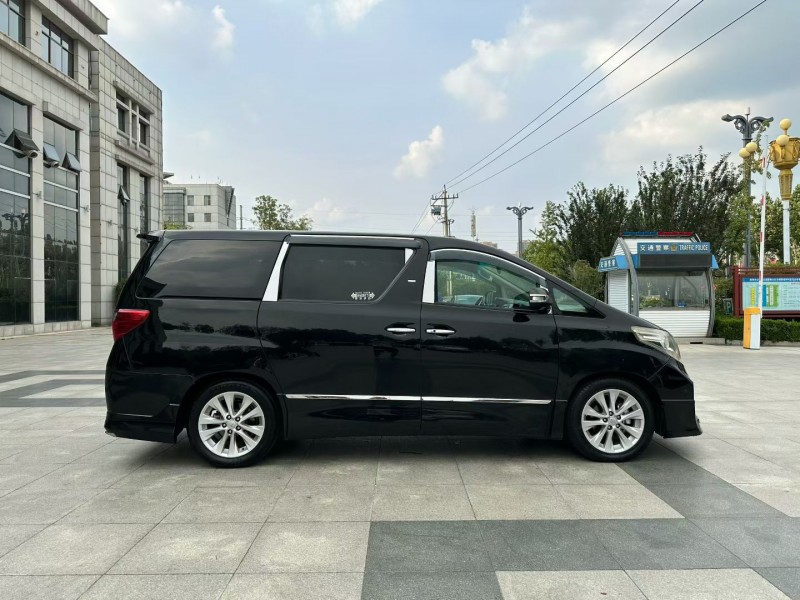 枣庄12年丰田埃尔法7