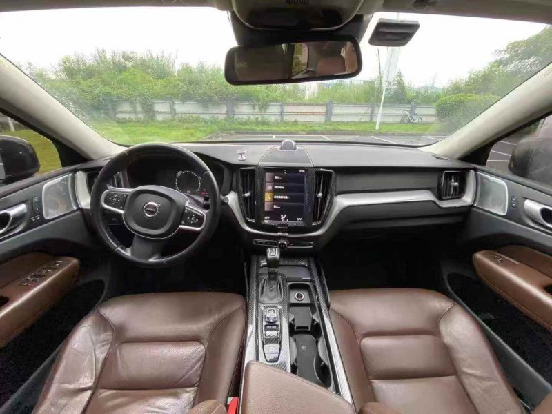 广州18年沃尔沃XC607