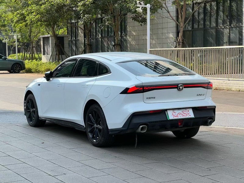 佛山23年长安汽车UNI7