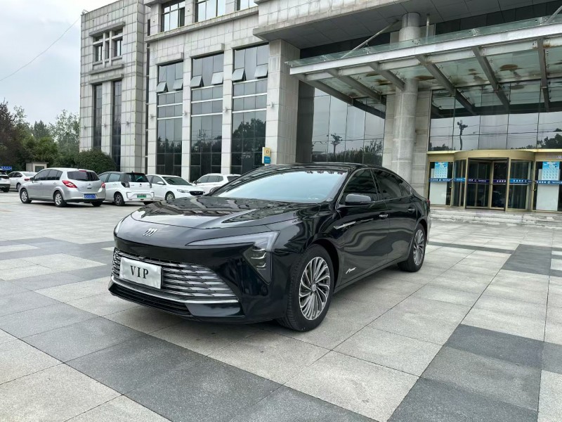 枣庄24年别克君越2