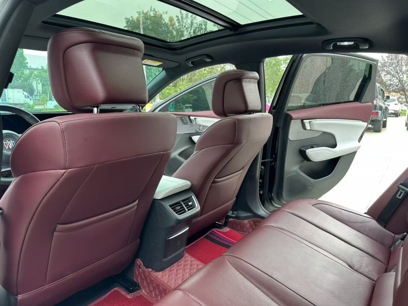 枣庄24年别克君越5