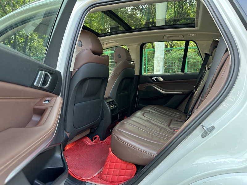 东莞19年宝马X55