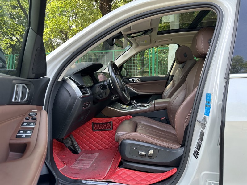 东莞19年宝马X56