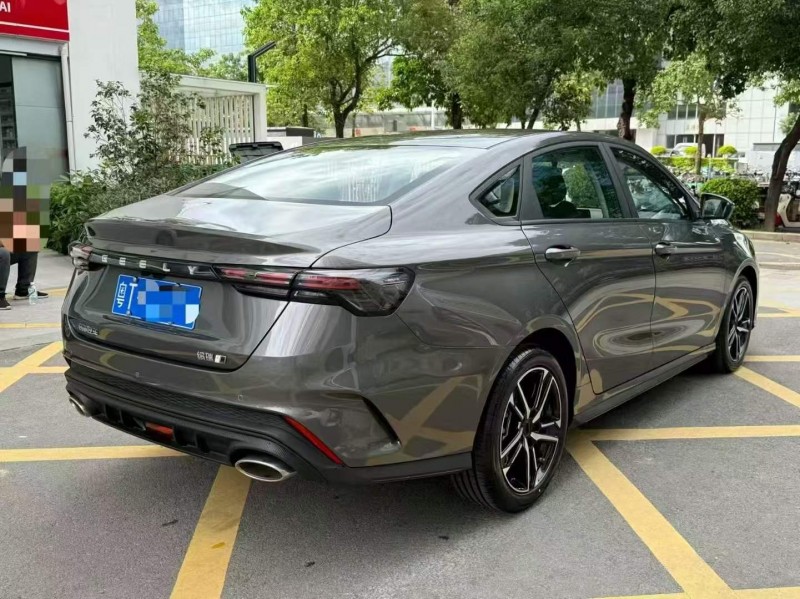 广州25年吉利缤瑞8