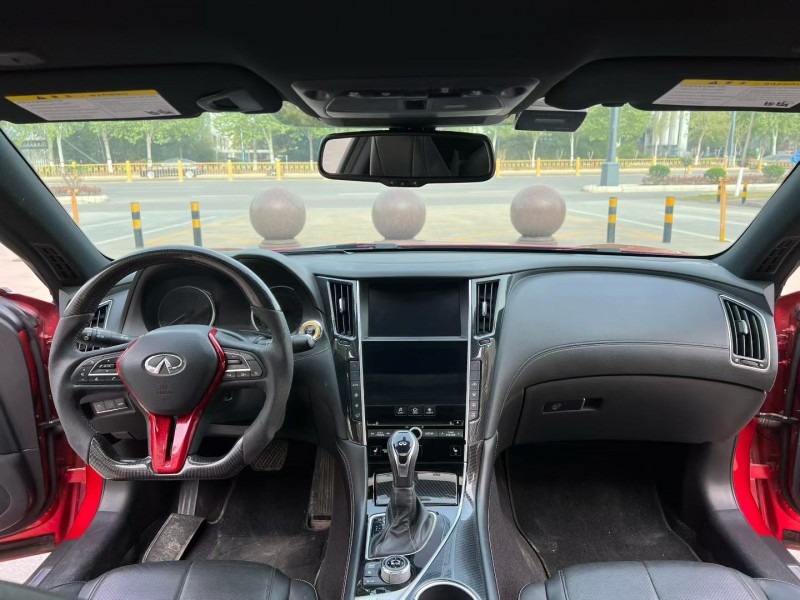 枣庄19年英菲尼迪Q606