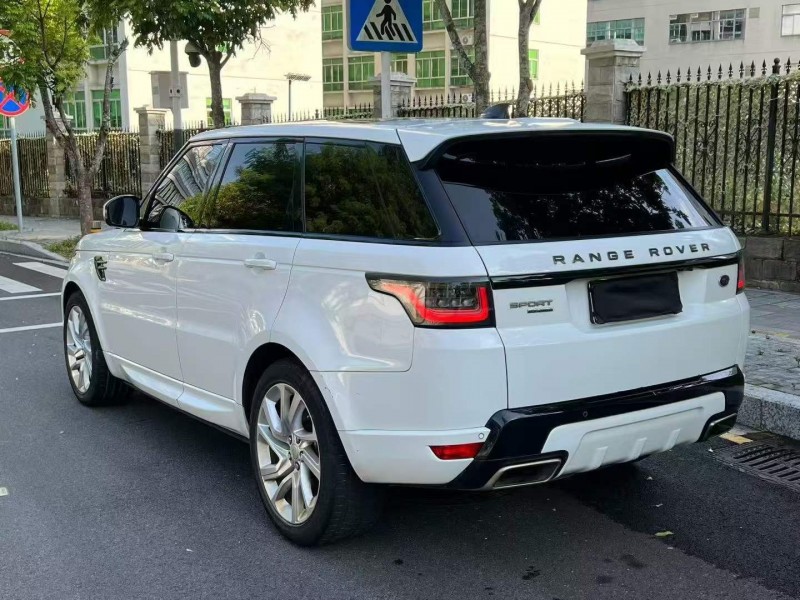 广州19年路虎揽胜运动6